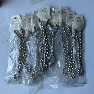 Silver Metal necklace 11pk